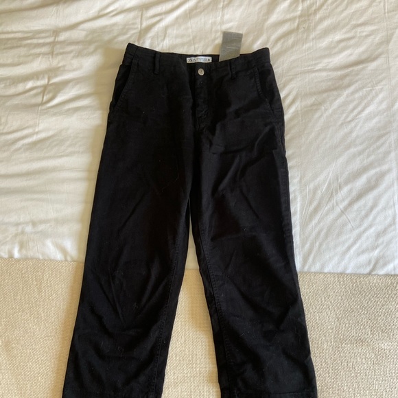 Zara Premium Button Crop Pants, size 6 - Picture 2 of 4